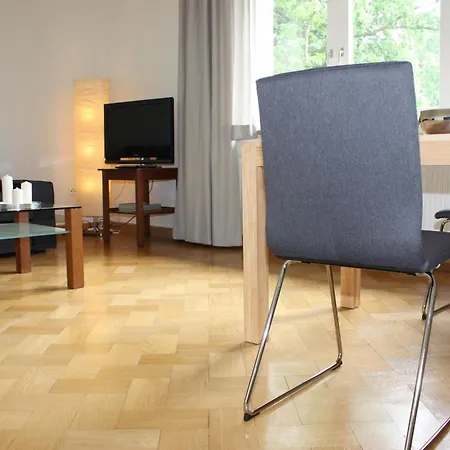 Wohlfuehloase Fuer Und Gartenliebhaber